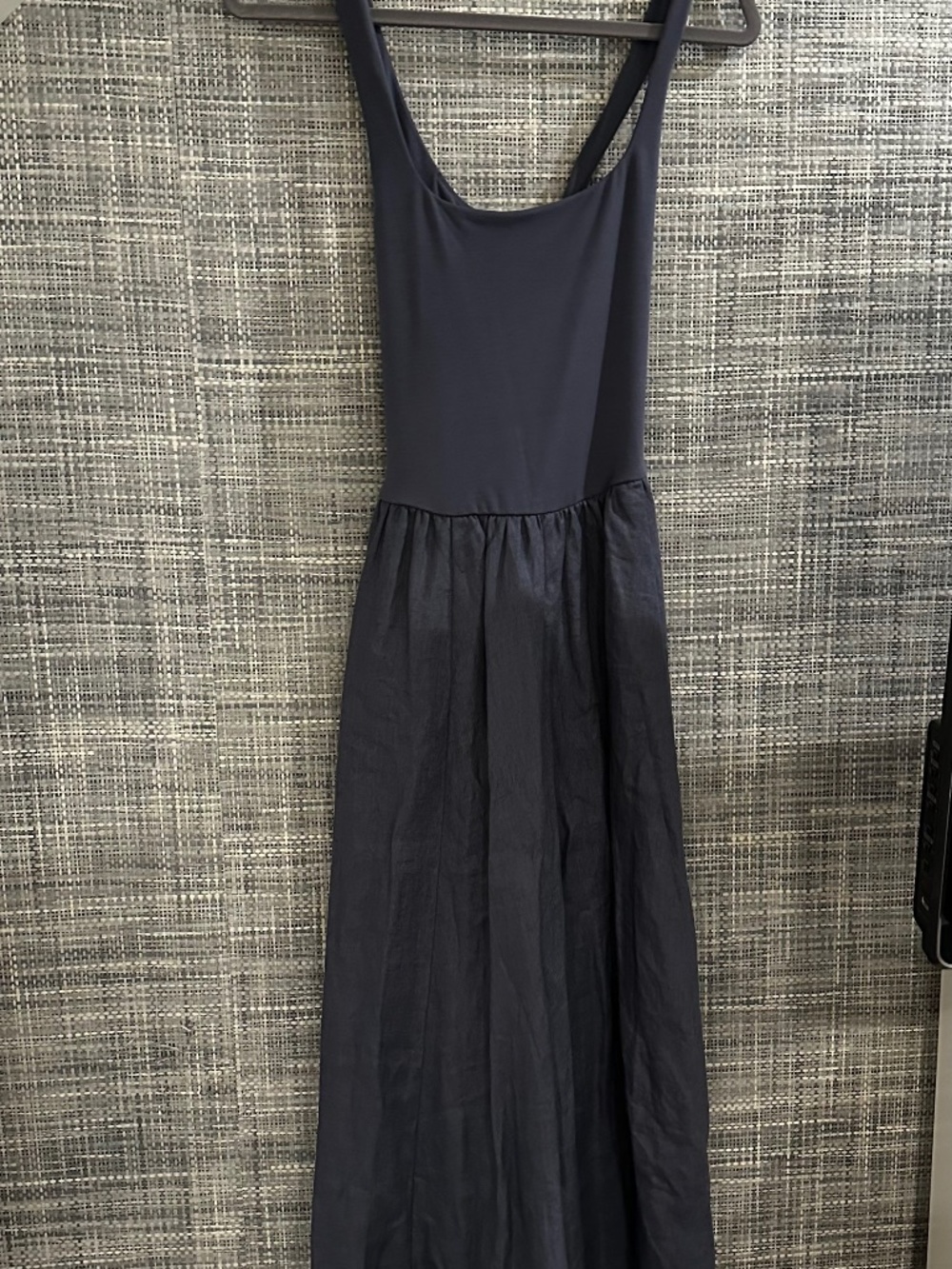 Aritizia Blue Chaperone Linen Dress with Pockets - Size M NWOT